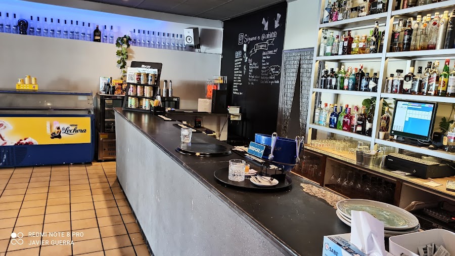 La Tata Café