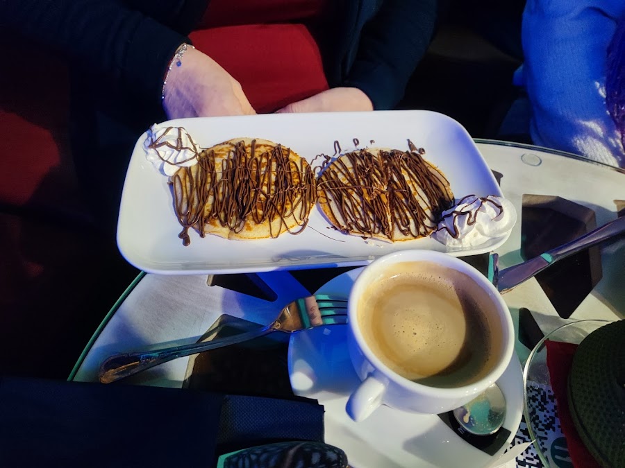 Mandala Cafe & Copas