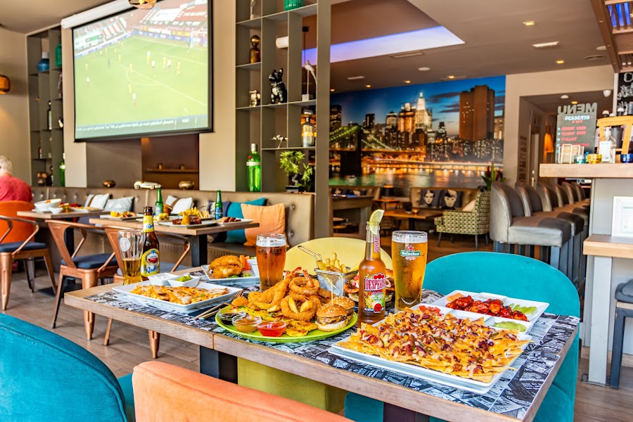 Urban Bistro-Bar