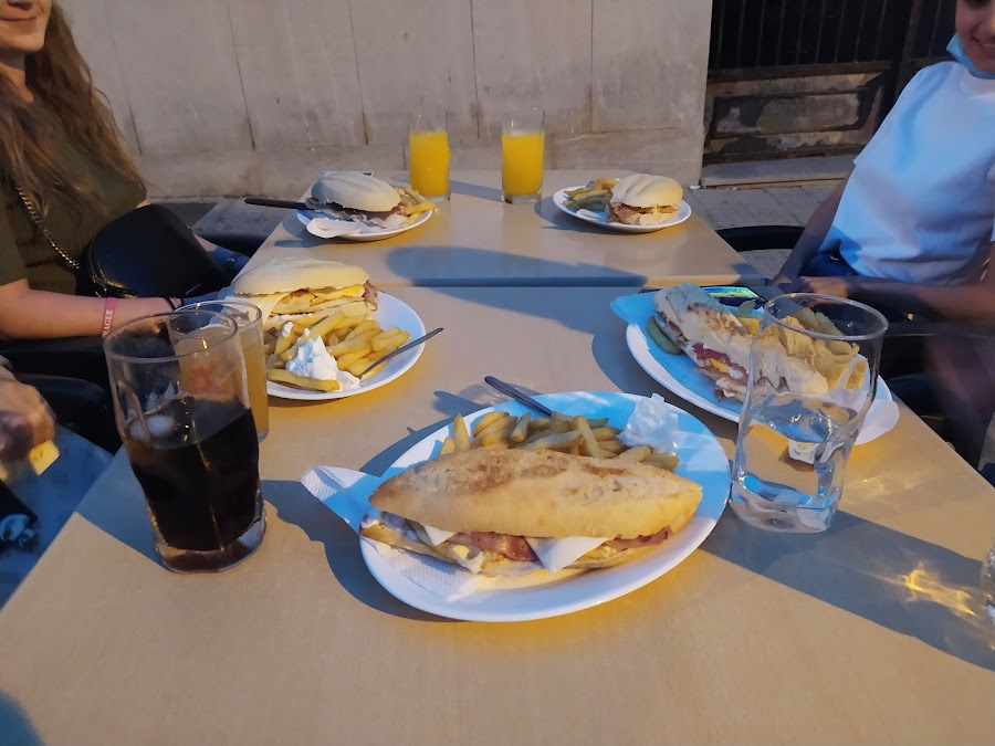 Bar Chiri