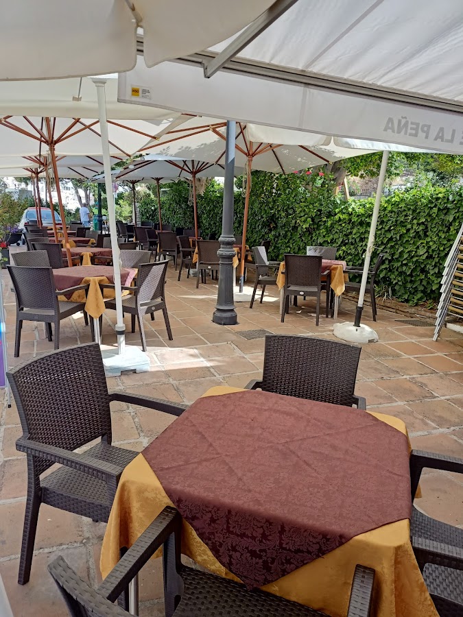 Bar Restaurante La Muralla Virgen de la Peña