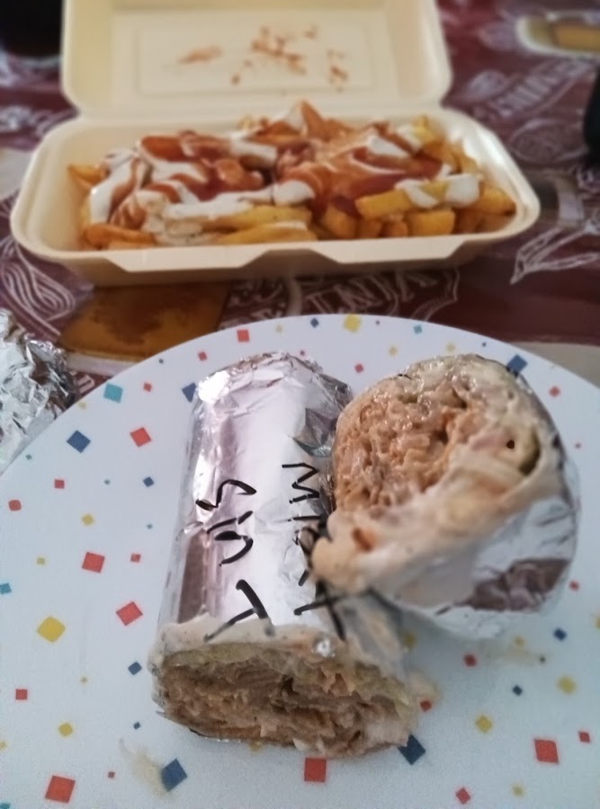 FOOD SNACK KEBAB