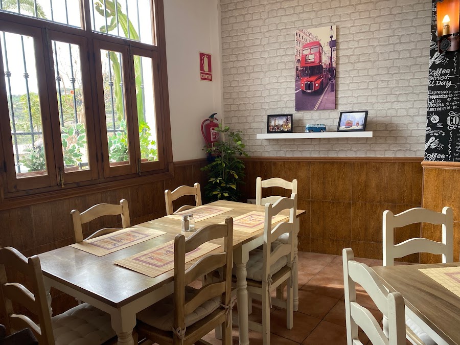 Jo's Bar & Restaurant