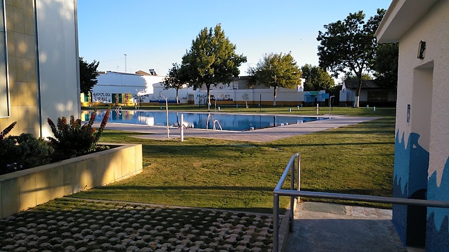 Piscinas Municipales de Pedrera